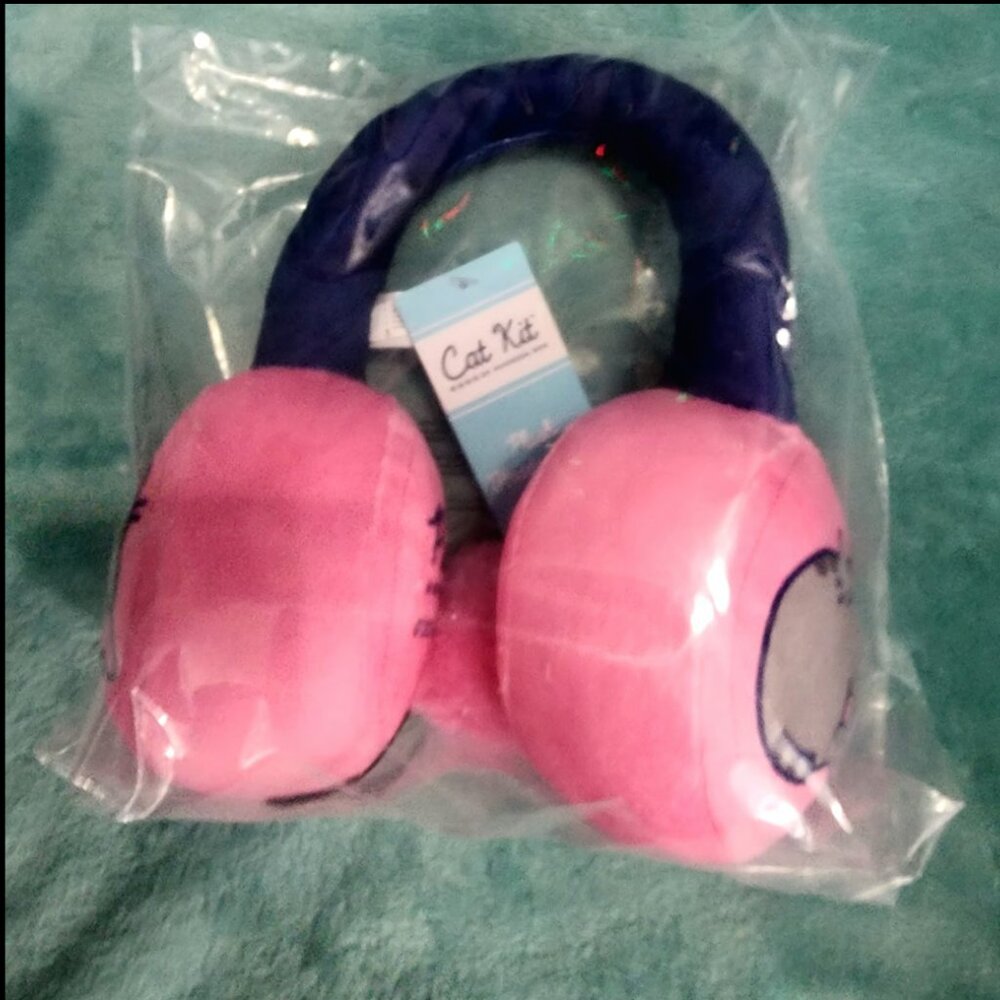 Pusheen gamer cat kit headphones toy